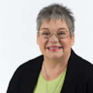 Meet your Posher, Connie